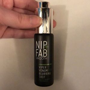 Nip + Fab Viper Venom Fox Blurring Shot